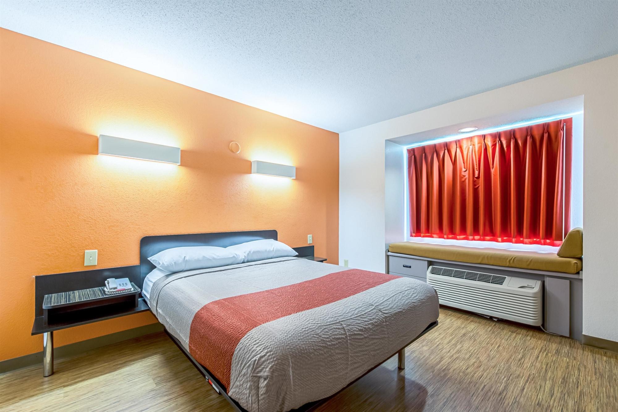 Motel 6 Indianapolis Carmel Ngoại thất bức ảnh
