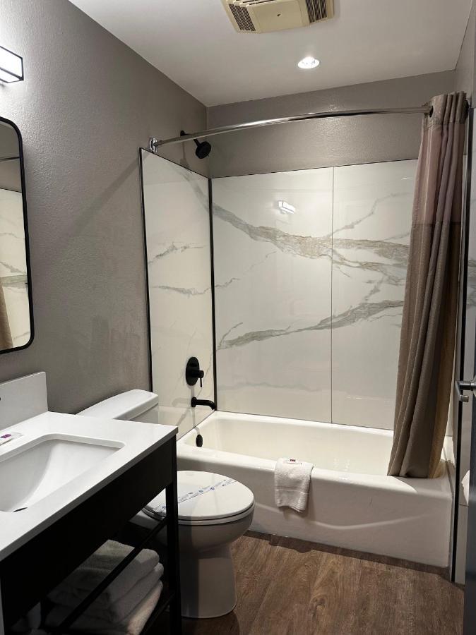 Motel 6 Indianapolis Carmel Ngoại thất bức ảnh