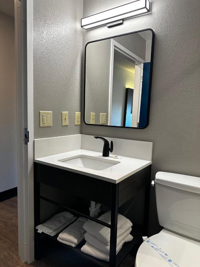Motel 6 Indianapolis Carmel Ngoại thất bức ảnh