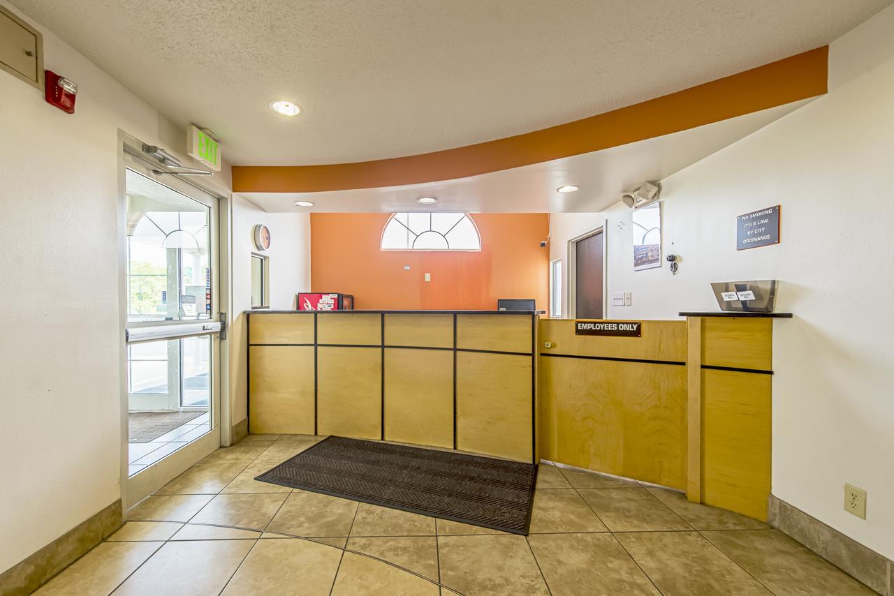 Motel 6 Indianapolis Carmel Ngoại thất bức ảnh