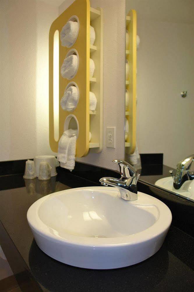 Motel 6 Indianapolis Carmel Ngoại thất bức ảnh